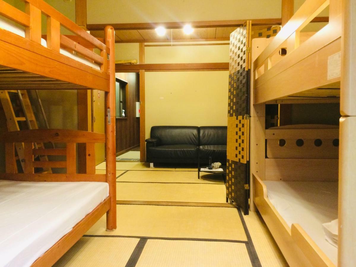 Bakpak Hostel